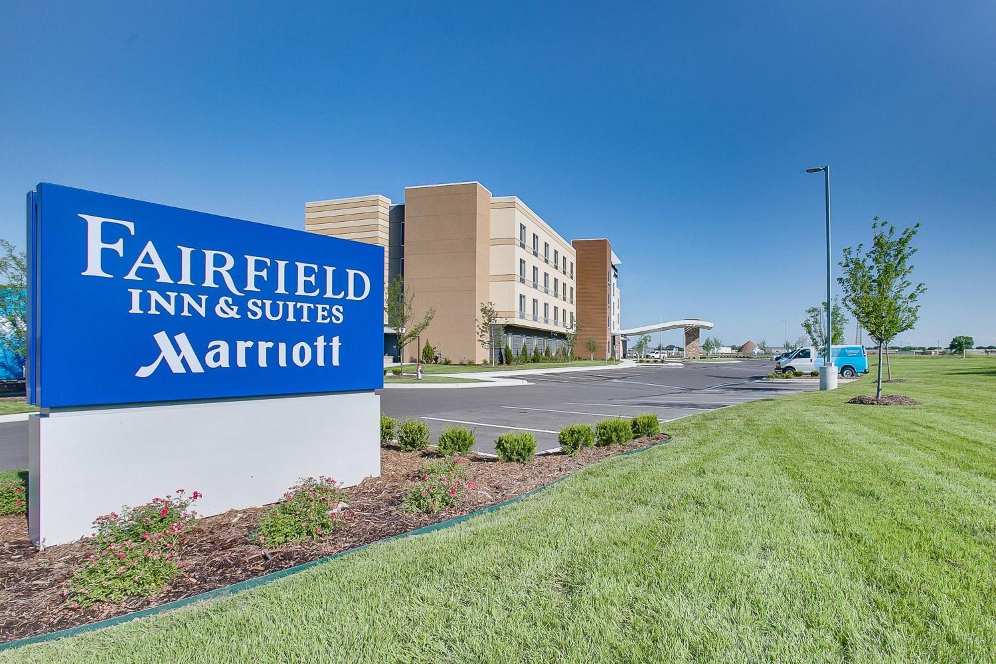 Fairfield Inn & Suites By Marriott Wichita East Buitenkant foto
